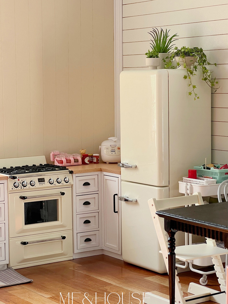 Kitchen Q - 1/6 bebek evi modeli mobilya aksesuarları